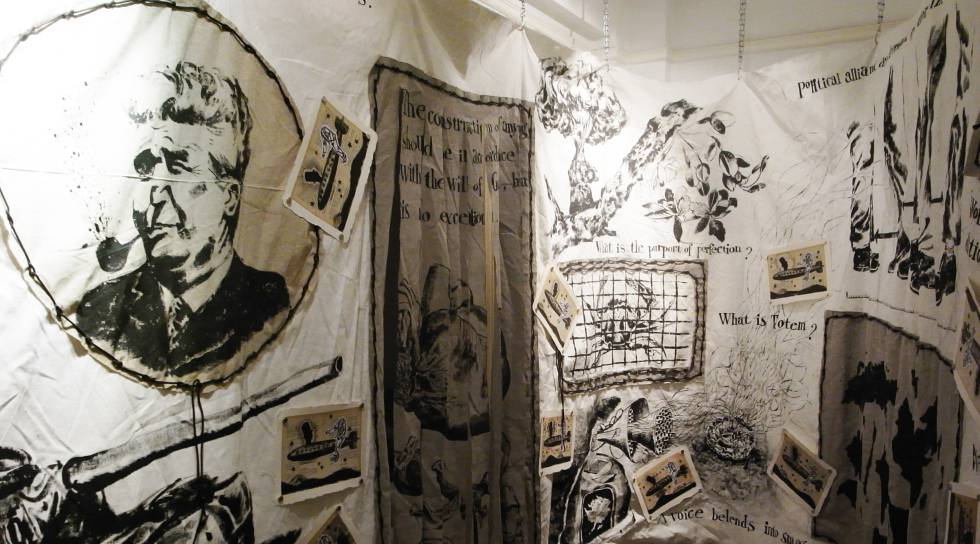  'La aeronave de Ceaucescu' ( 2009), instalación obra de Sun Xun.